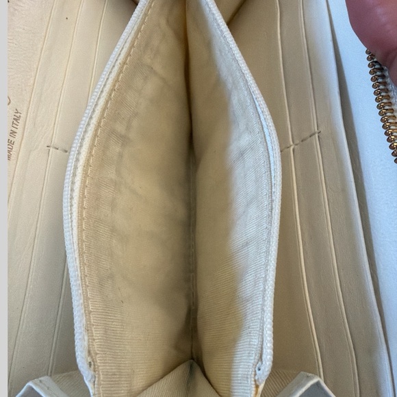 Jimmy Choo Cream Star-Embellished Wallet - Picture 7 of 14